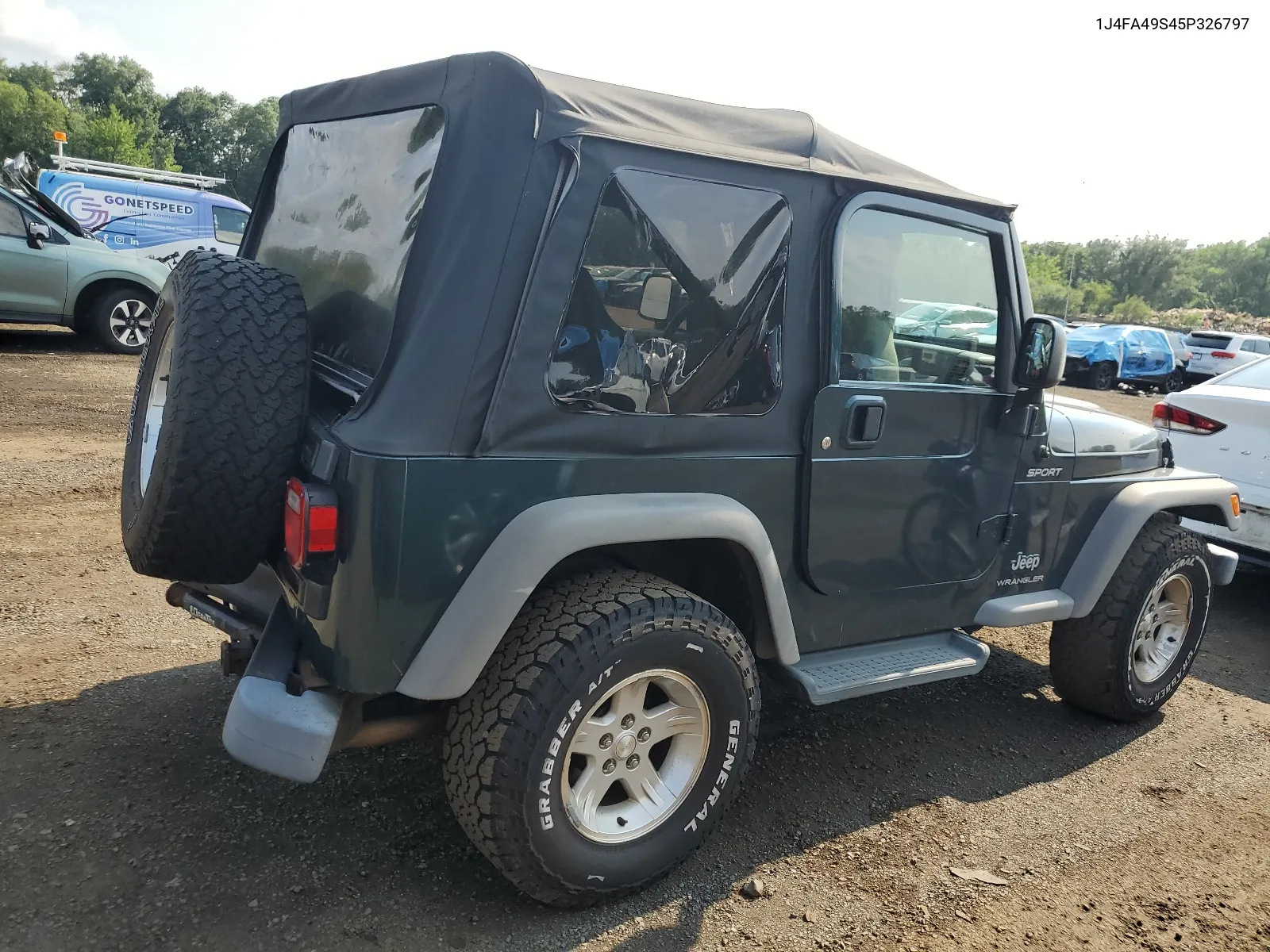 2005 Jeep Wrangler / Tj Sport VIN: 1J4FA49S45P326797 Lot: 64698634