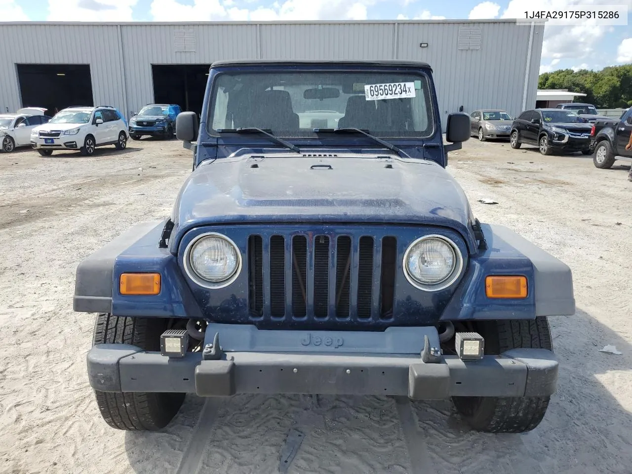 2005 Jeep Wrangler / Tj Se VIN: 1J4FA29175P315286 Lot: 69569234