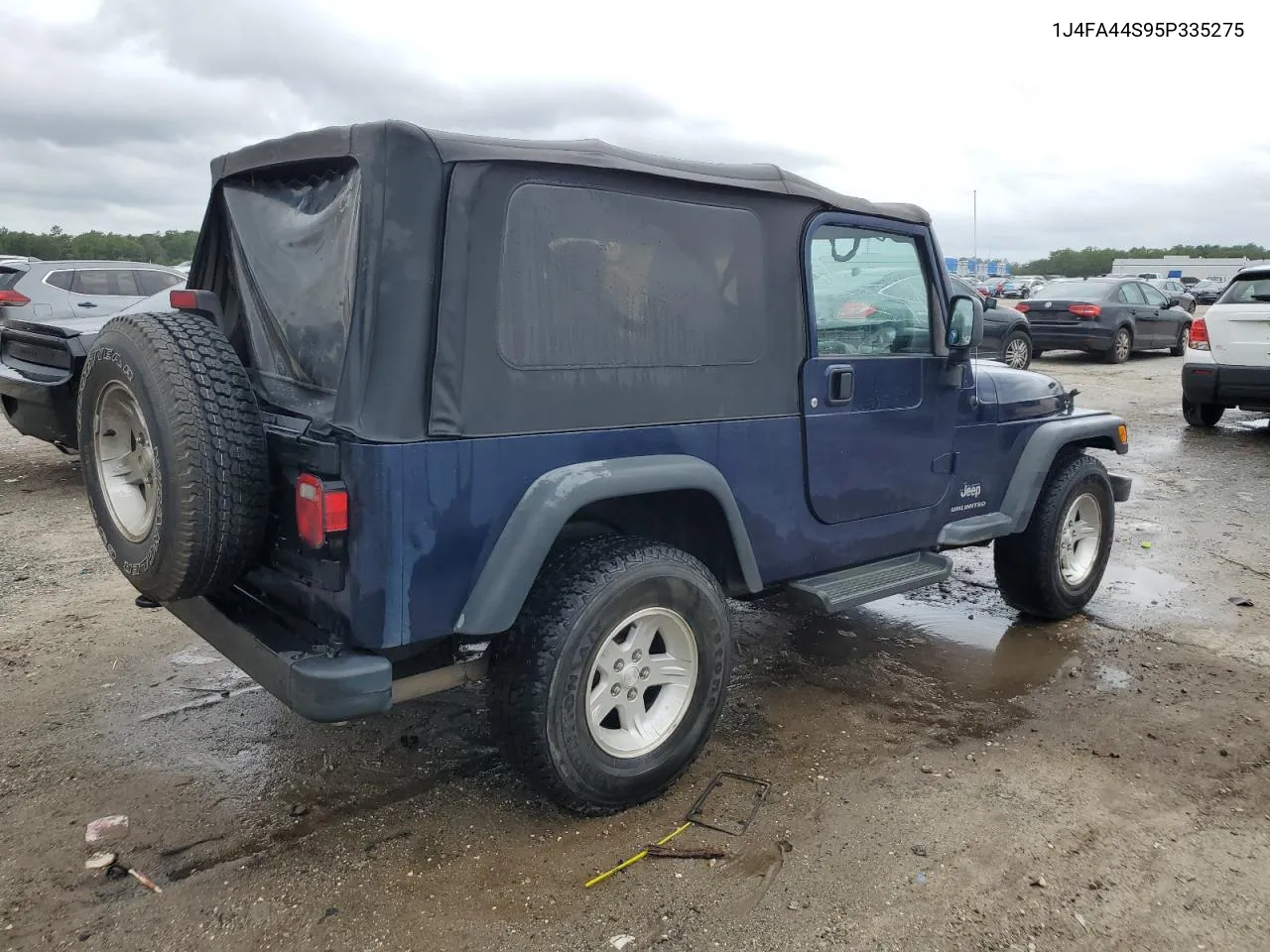 2005 Jeep Wrangler / Tj Unlimited VIN: 1J4FA44S95P335275 Lot: 70788864