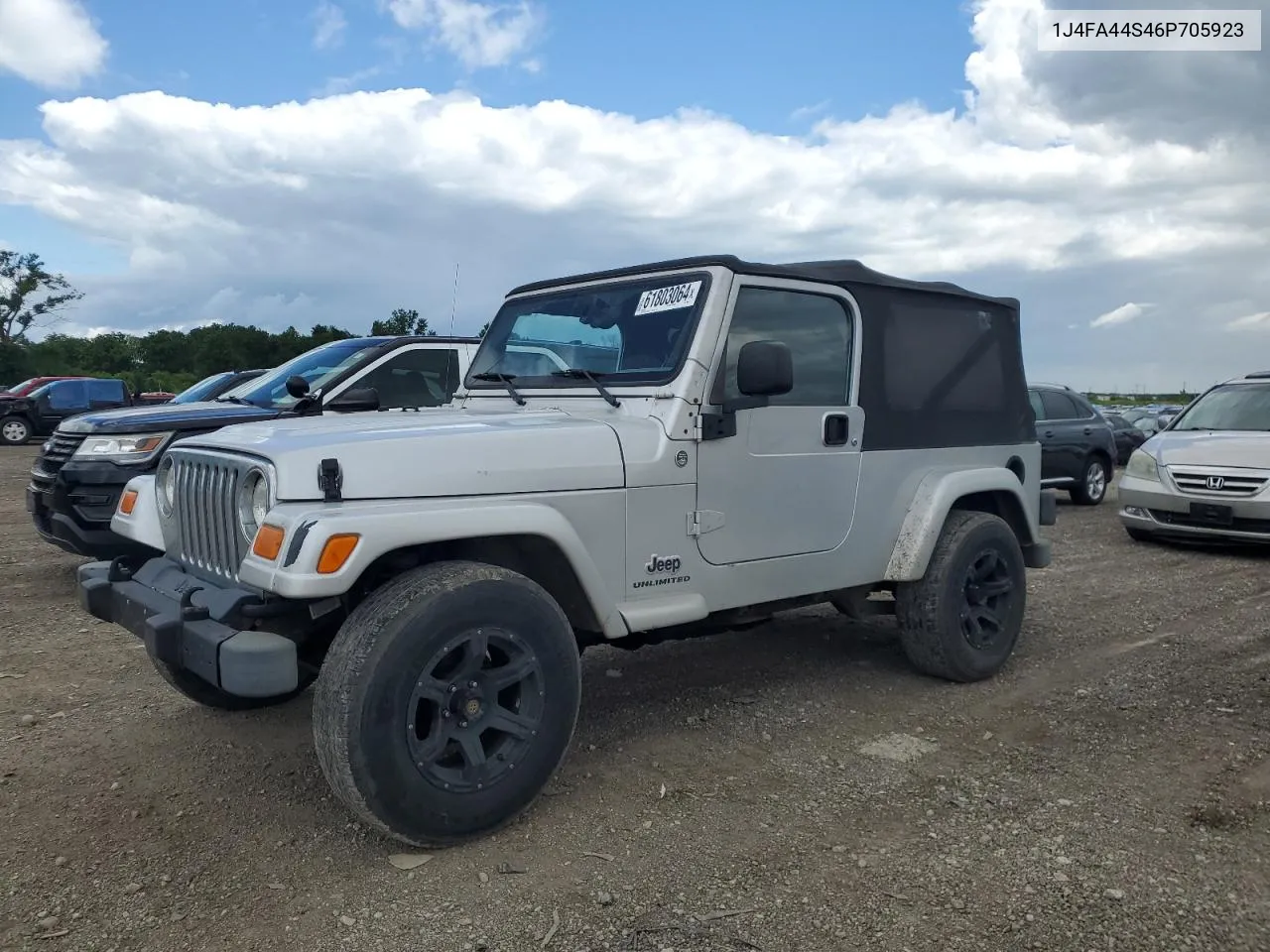 2006 Jeep Wrangler / Tj Unlimited VIN: 1J4FA44S46P705923 Lot: 61803064