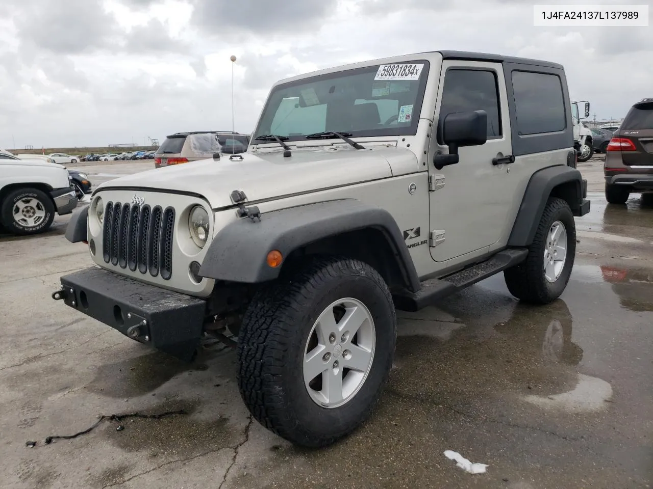 2007 Jeep Wrangler X VIN: 1J4FA24137L137989 Lot: 59831834