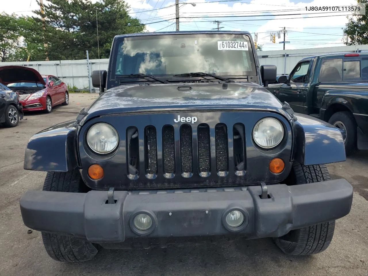 2007 Jeep Wrangler Sahara VIN: 1J8GA59107L113579 Lot: 61032744