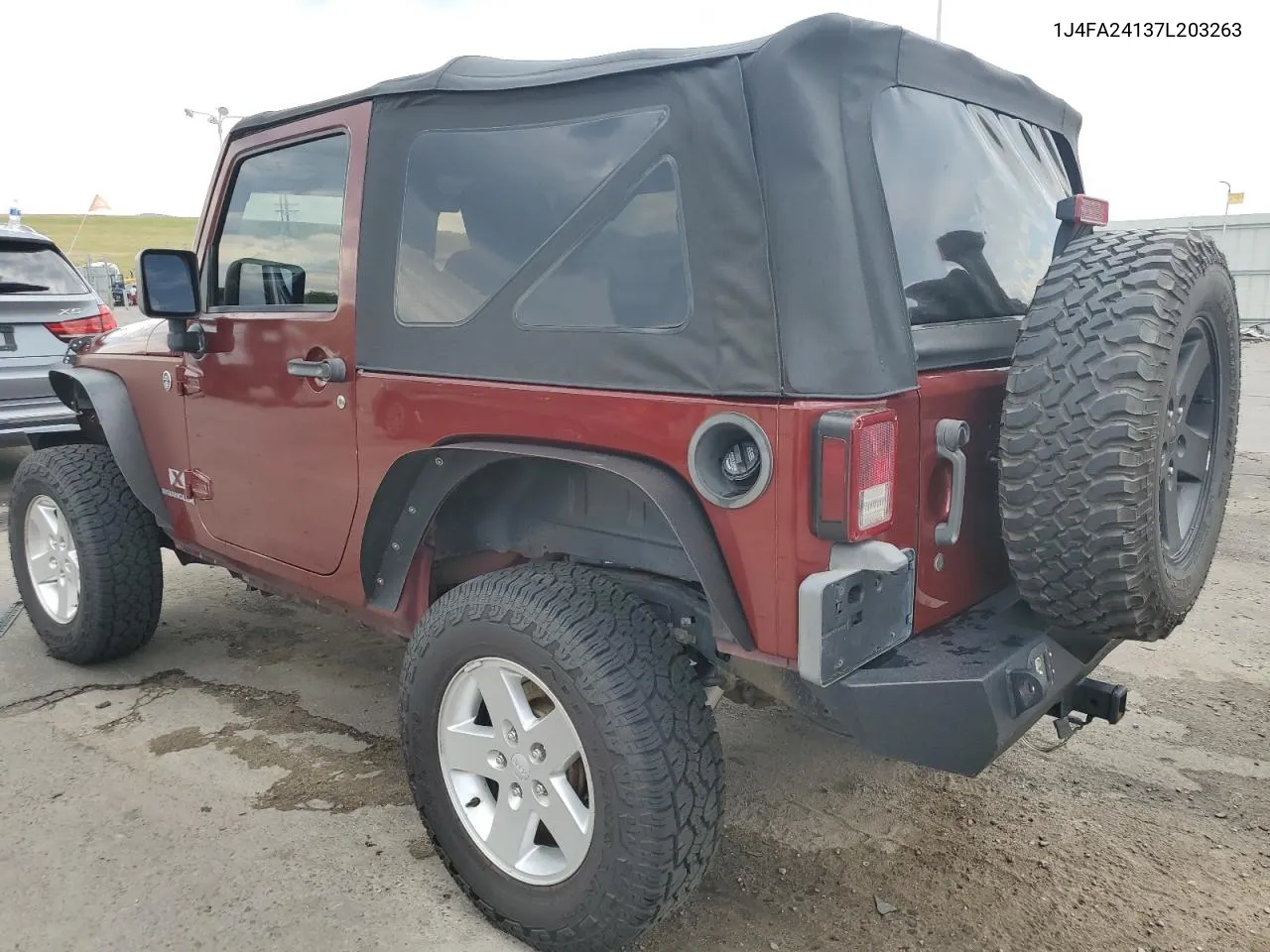 2007 Jeep Wrangler X VIN: 1J4FA24137L203263 Lot: 61401304