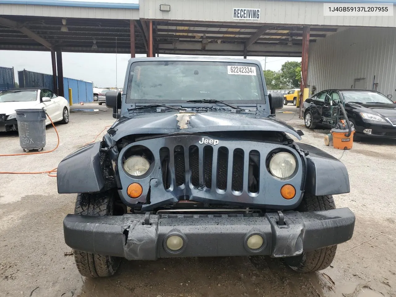 1J4GB59137L207955 2007 Jeep Wrangler Sahara