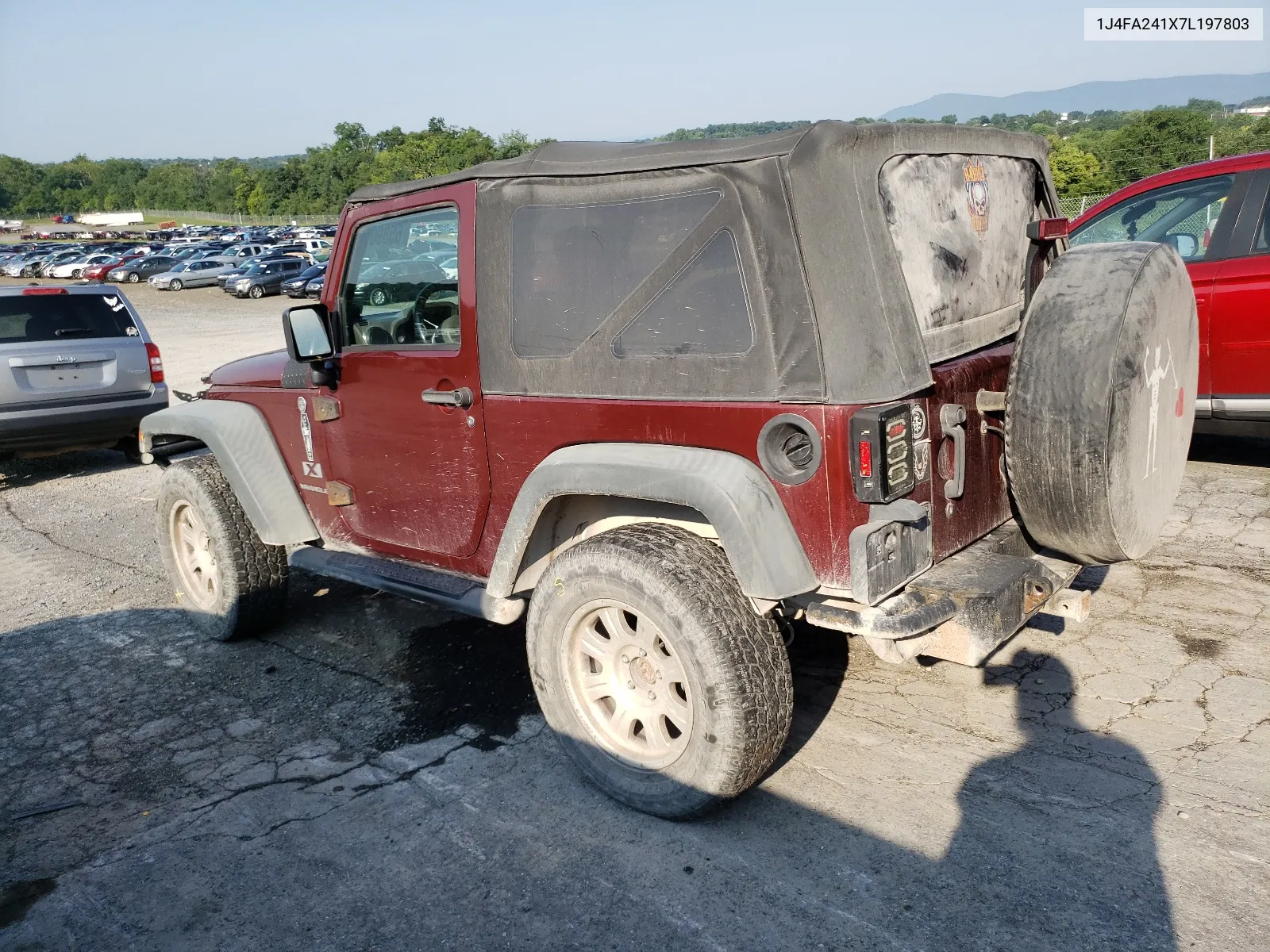 2007 Jeep Wrangler X VIN: 1J4FA241X7L197803 Lot: 65390714