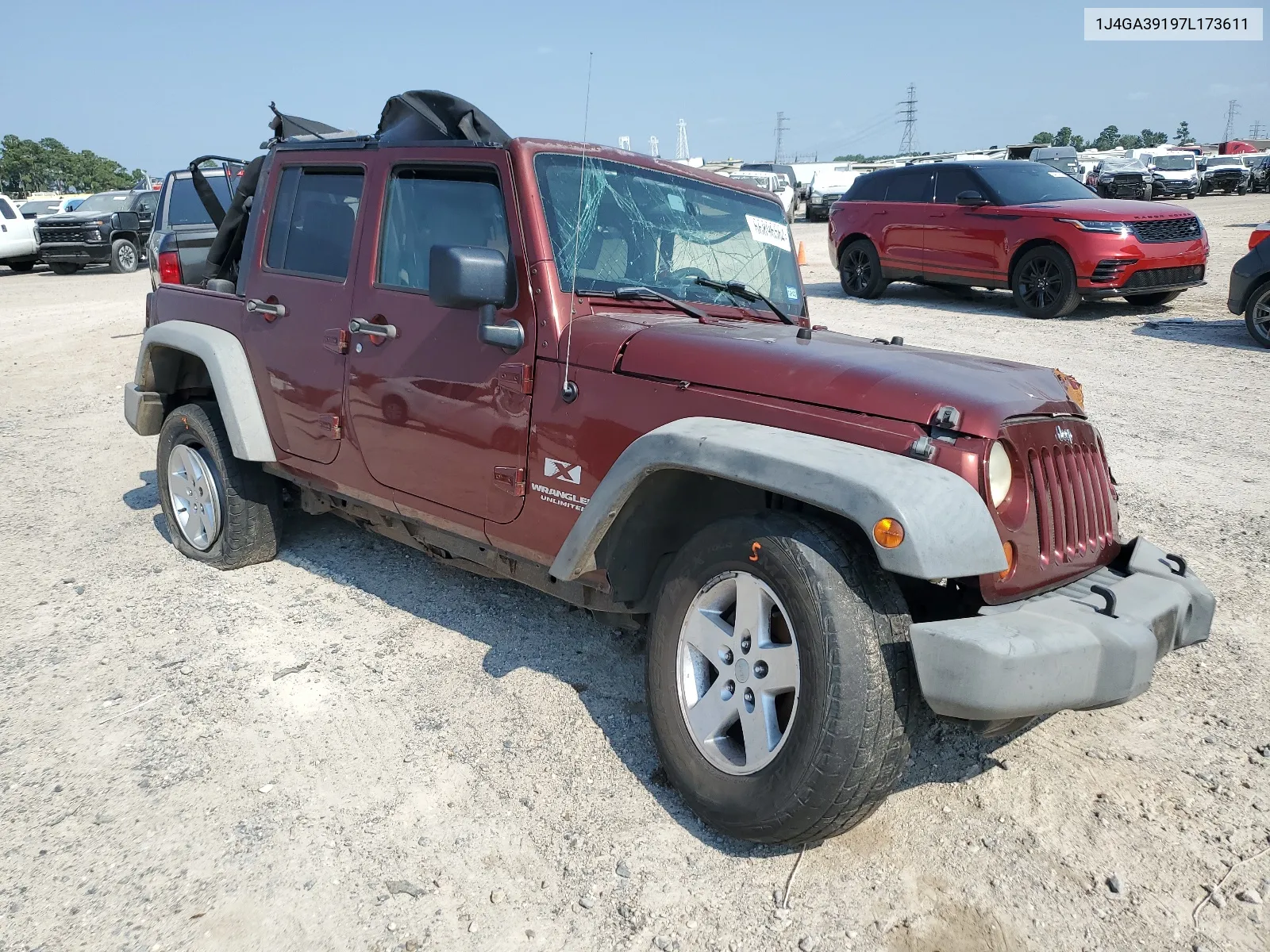 2007 Jeep Wrangler X VIN: 1J4GA39197L173611 Lot: 66896564