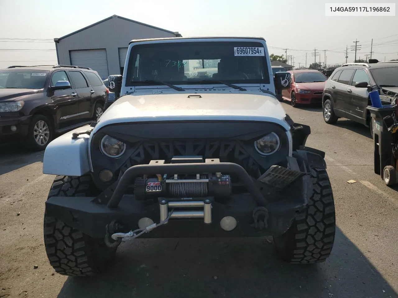 2007 Jeep Wrangler Sahara VIN: 1J4GA59117L196862 Lot: 69607954