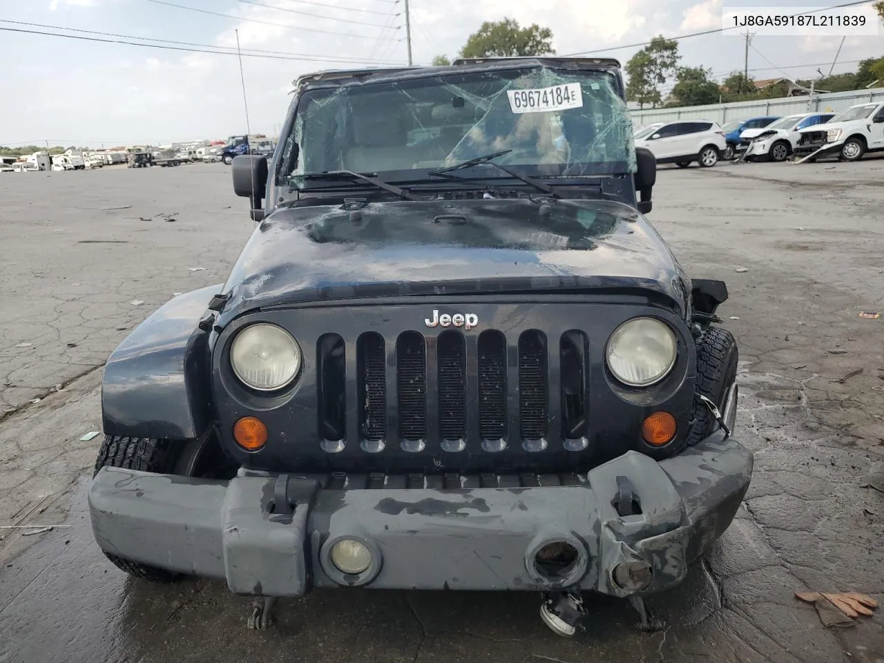 1J8GA59187L211839 2007 Jeep Wrangler Sahara