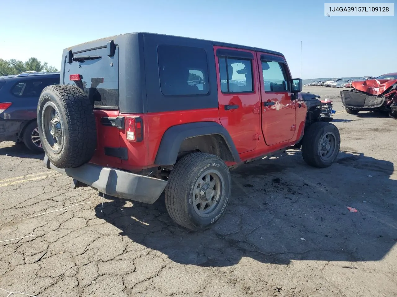 2007 Jeep Wrangler X VIN: 1J4GA39157L109128 Lot: 71247614