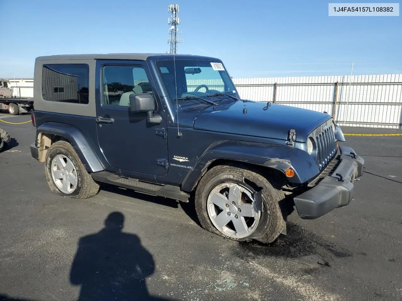 1J4FA54157L108382 2007 Jeep Wrangler Sahara