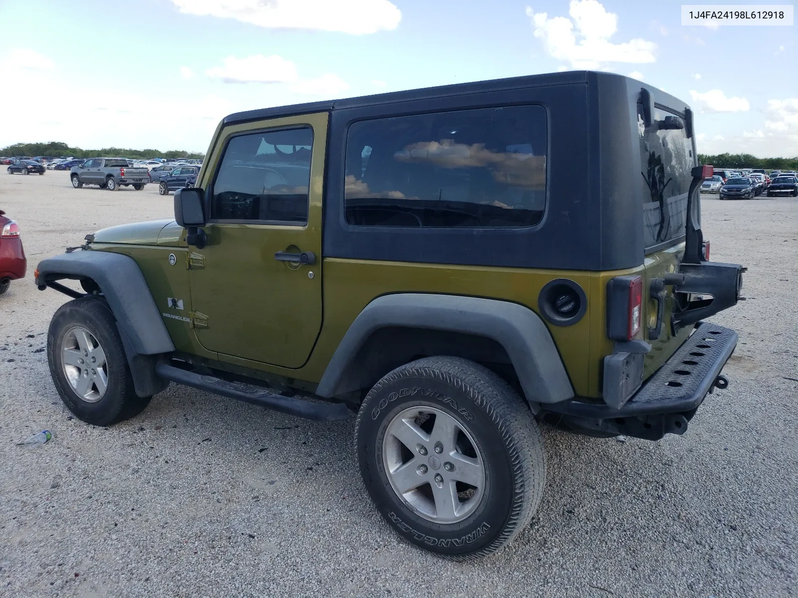 2008 Jeep Wrangler X VIN: 1J4FA24198L612918 Lot: 64779744