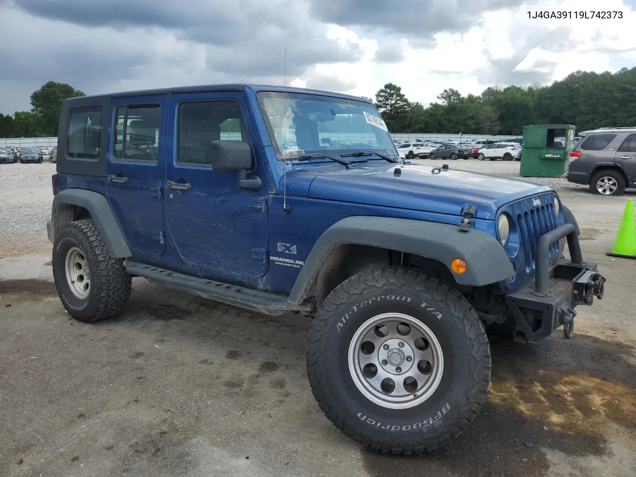 2009 Jeep Wrangler Unlimited X VIN: 1J4GA39119L742373 Lot: 60749144