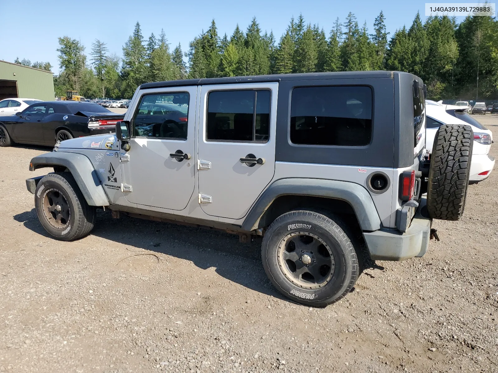 2009 Jeep Wrangler Unlimited X VIN: 1J4GA39139L729883 Lot: 63698974