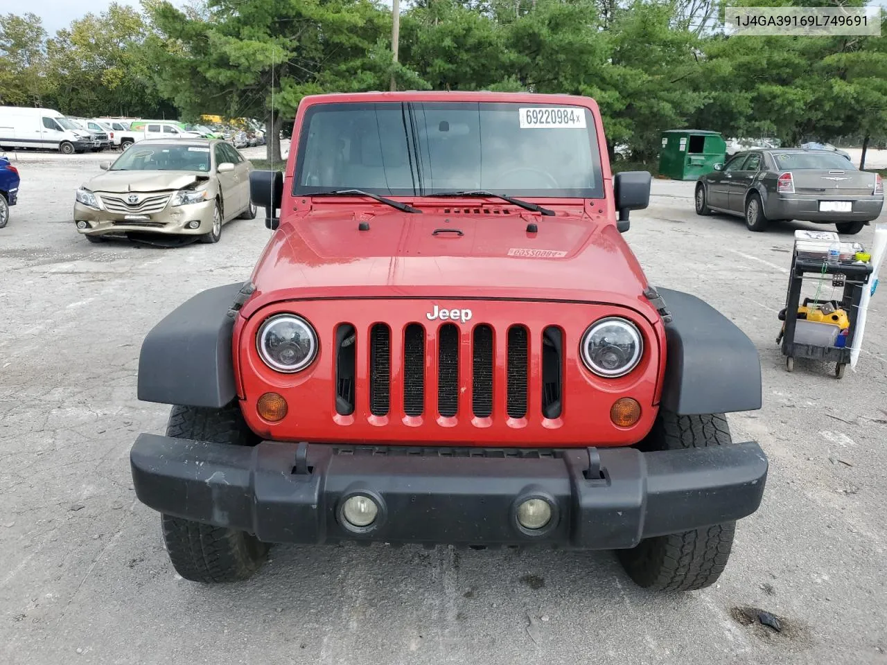 2009 Jeep Wrangler Unlimited X VIN: 1J4GA39169L749691 Lot: 69220984