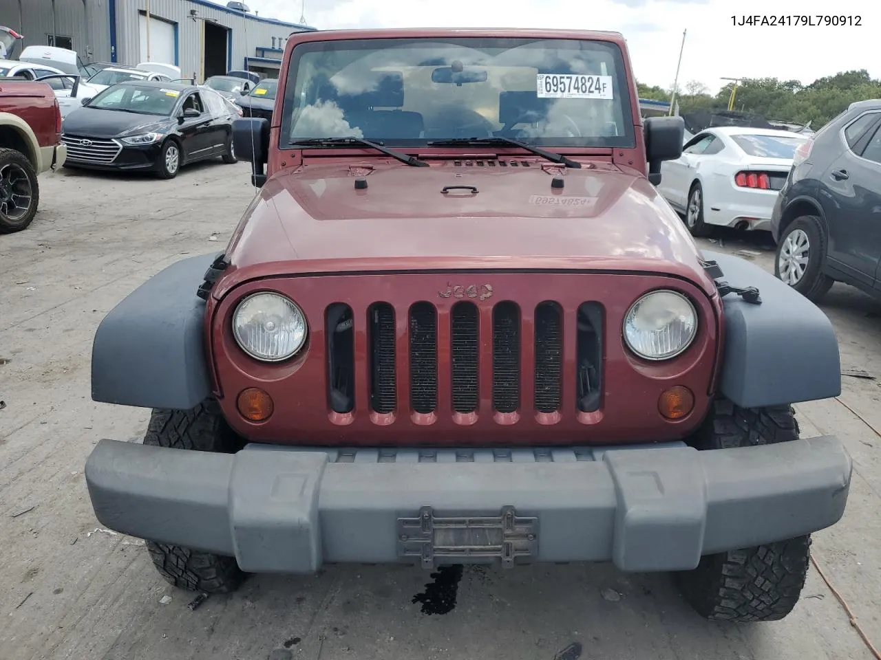 2009 Jeep Wrangler X VIN: 1J4FA24179L790912 Lot: 69574824