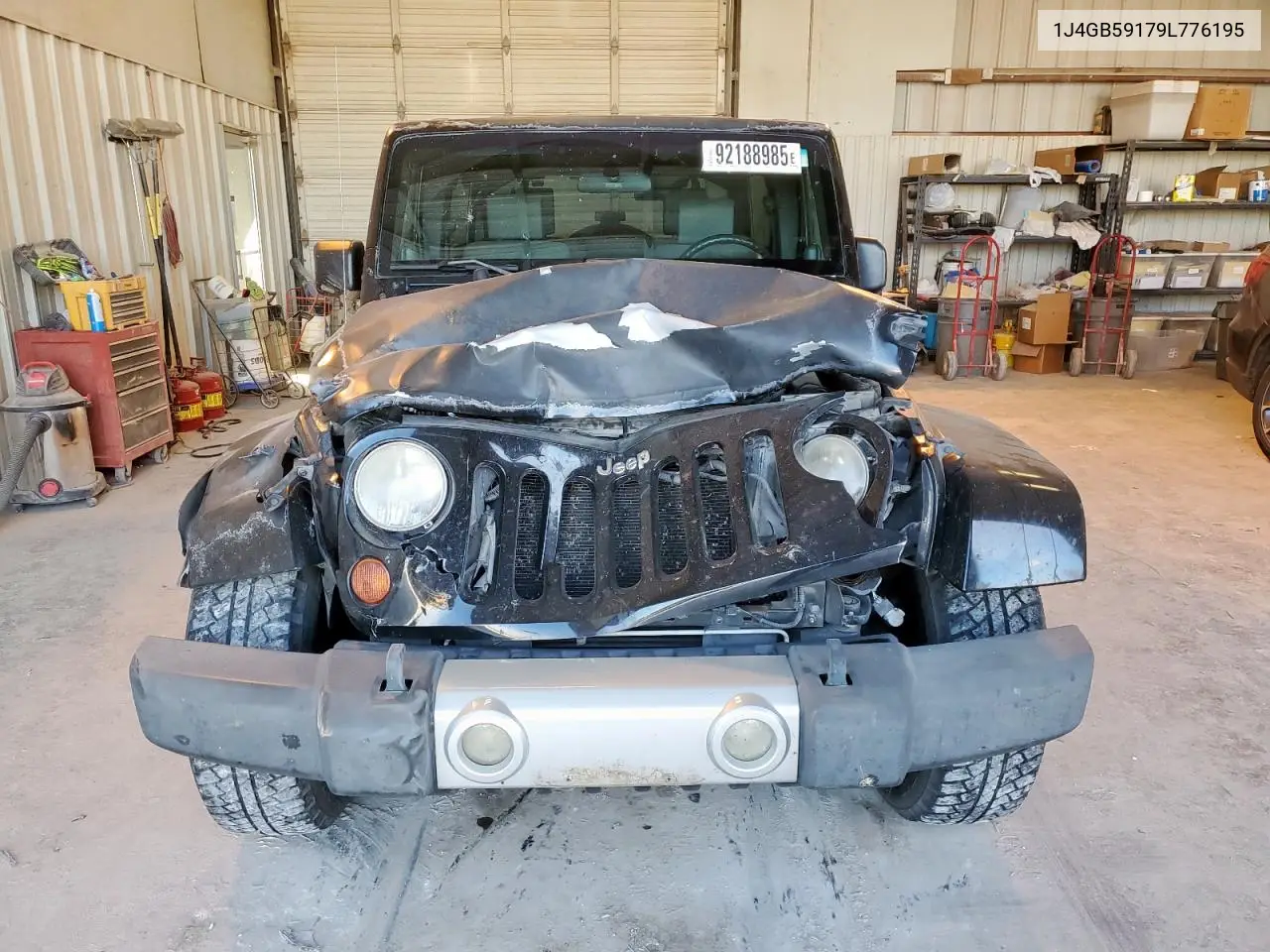 1J4GB59179L776195 2009 Jeep Wrangler Unlimited Sahara