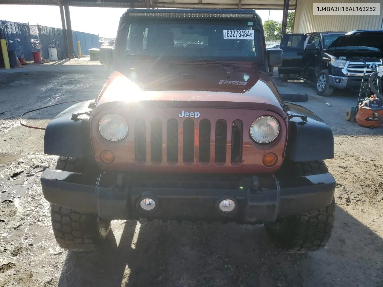 1J4BA3H18AL163252 2010 Jeep Wrangler Unlimited Sport