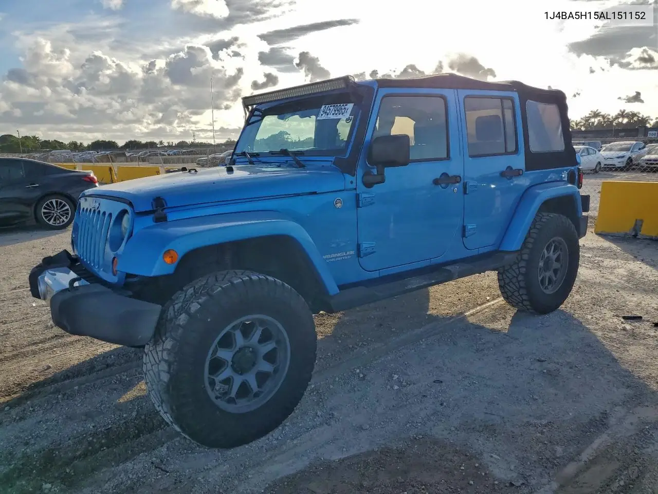 1J4BA5H15AL151152 2010 Jeep Wrangler Unlimited Sahara