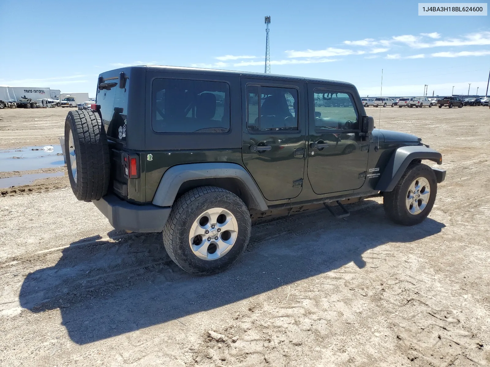 2011 Jeep Wrangler Unlimited Sport VIN: 1J4BA3H18BL624600 Lot: 51326894