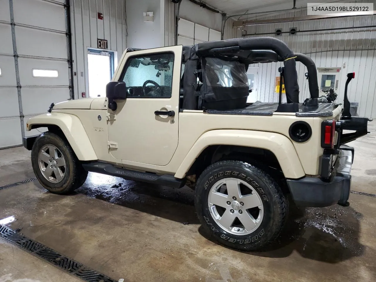 1J4AA5D19BL529122 2011 Jeep Wrangler Sahara