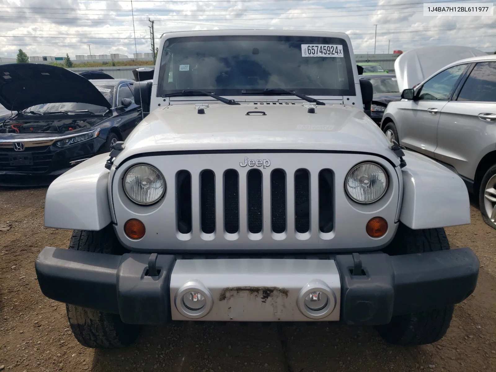 1J4BA7H12BL611977 2011 Jeep Wrangler Unlimited Jeep 70Th Anniversary