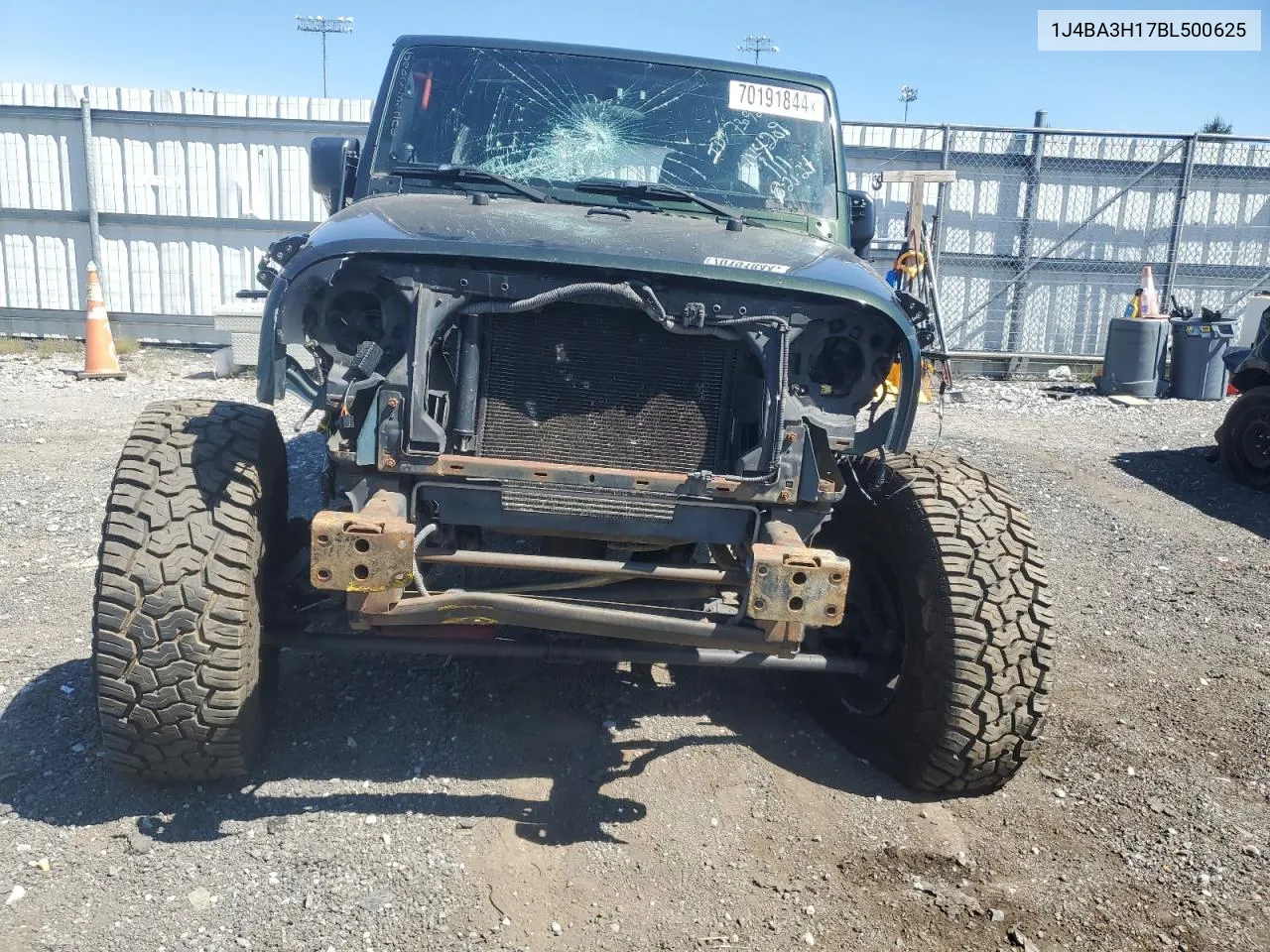 1J4BA3H17BL500625 2011 Jeep Wrangler Unlimited Sport