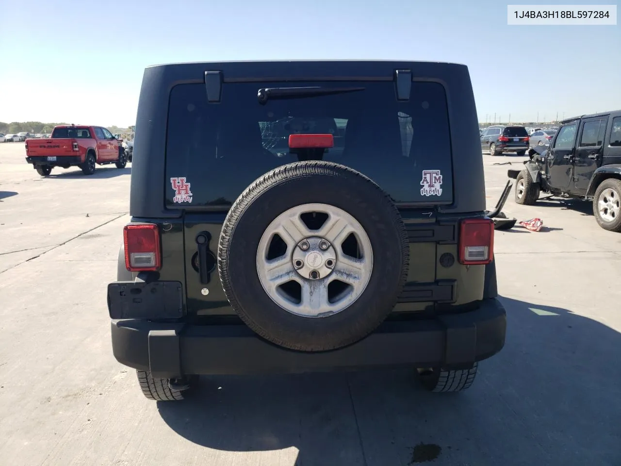 1J4BA3H18BL597284 2011 Jeep Wrangler Unlimited Sport