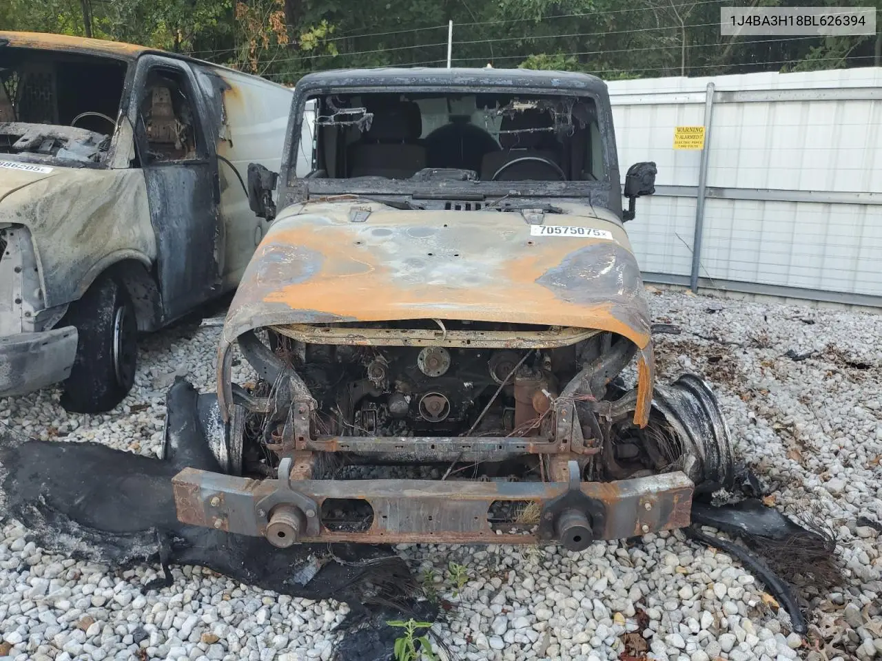 1J4BA3H18BL626394 2011 Jeep Wrangler Unlimited Sport