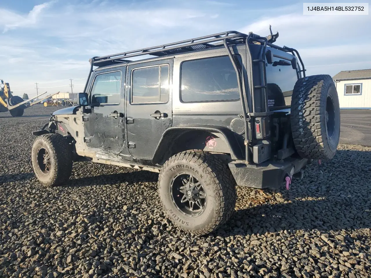 1J4BA5H14BL532752 2011 Jeep Wrangler Unlimited Sahara
