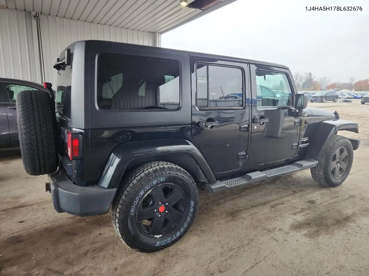 1J4HA5H17BL632676 2011 Jeep Wrangler Unlimited Sahara