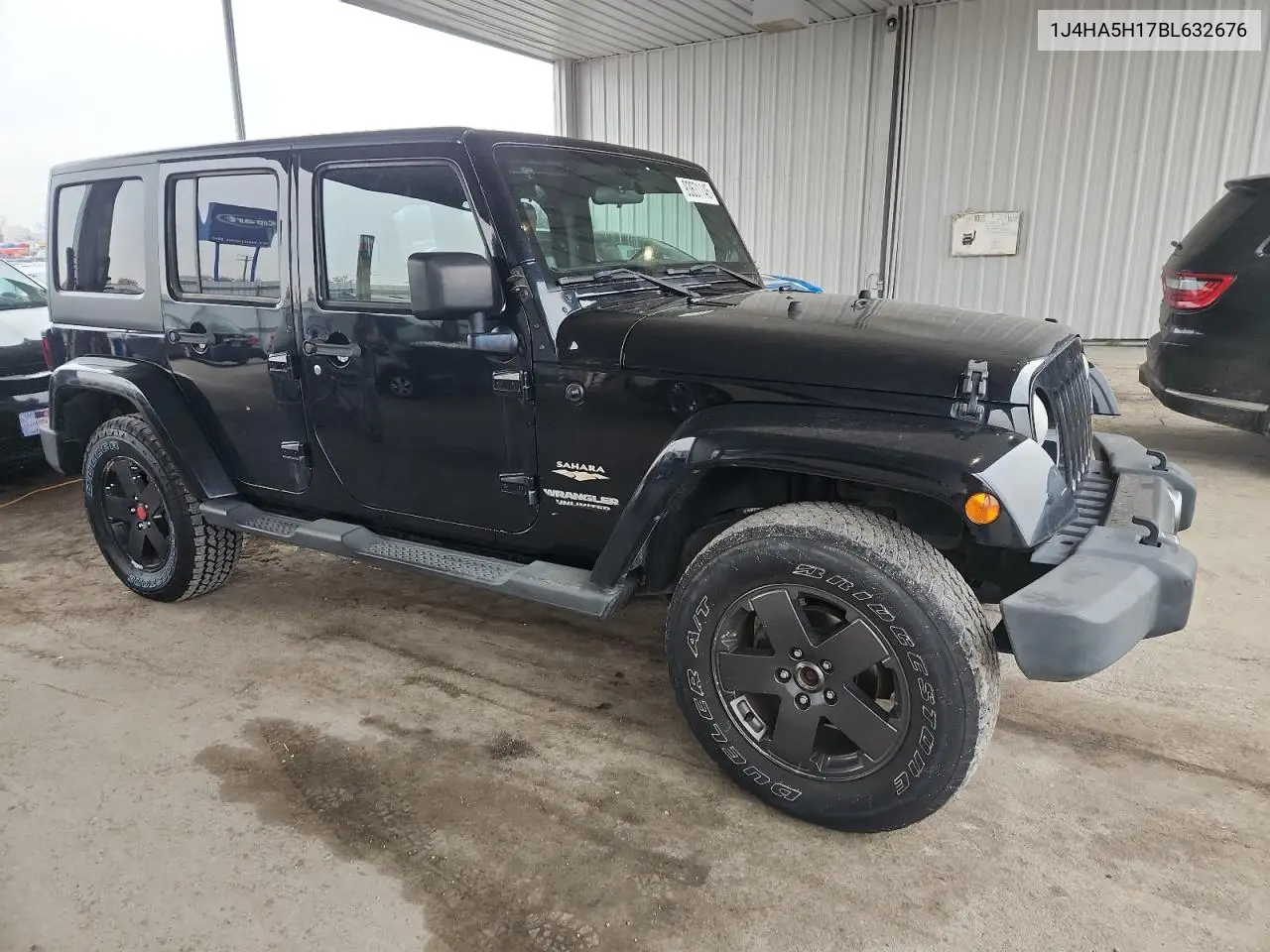 1J4HA5H17BL632676 2011 Jeep Wrangler Unlimited Sahara