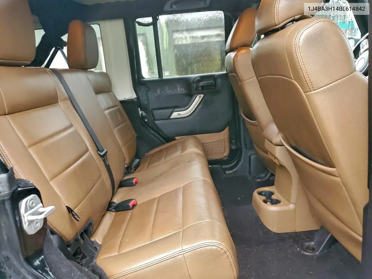 1J4BA3H14BL614842 2011 Jeep Wrangler Unlimited Sport