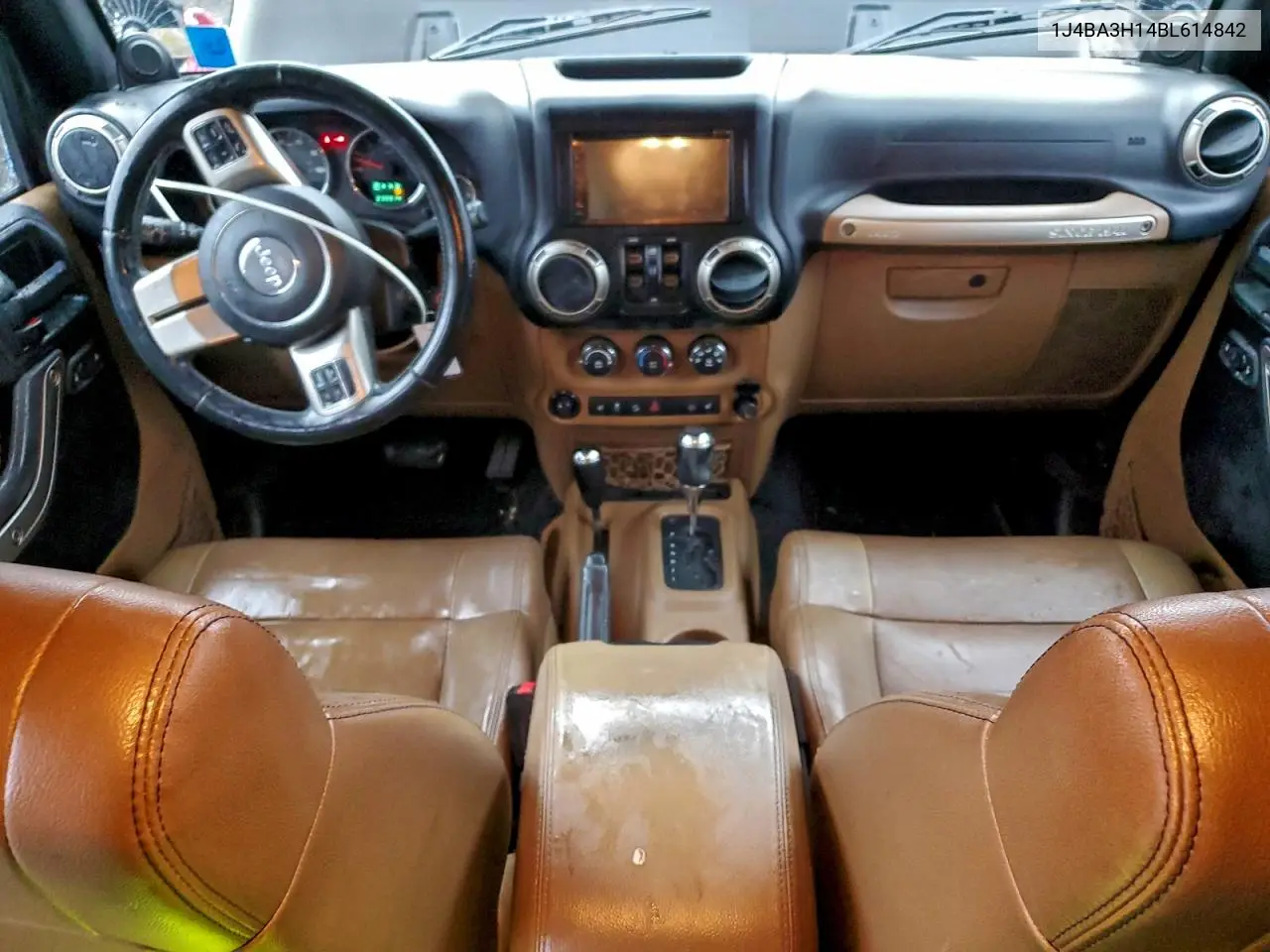 1J4BA3H14BL614842 2011 Jeep Wrangler Unlimited Sport