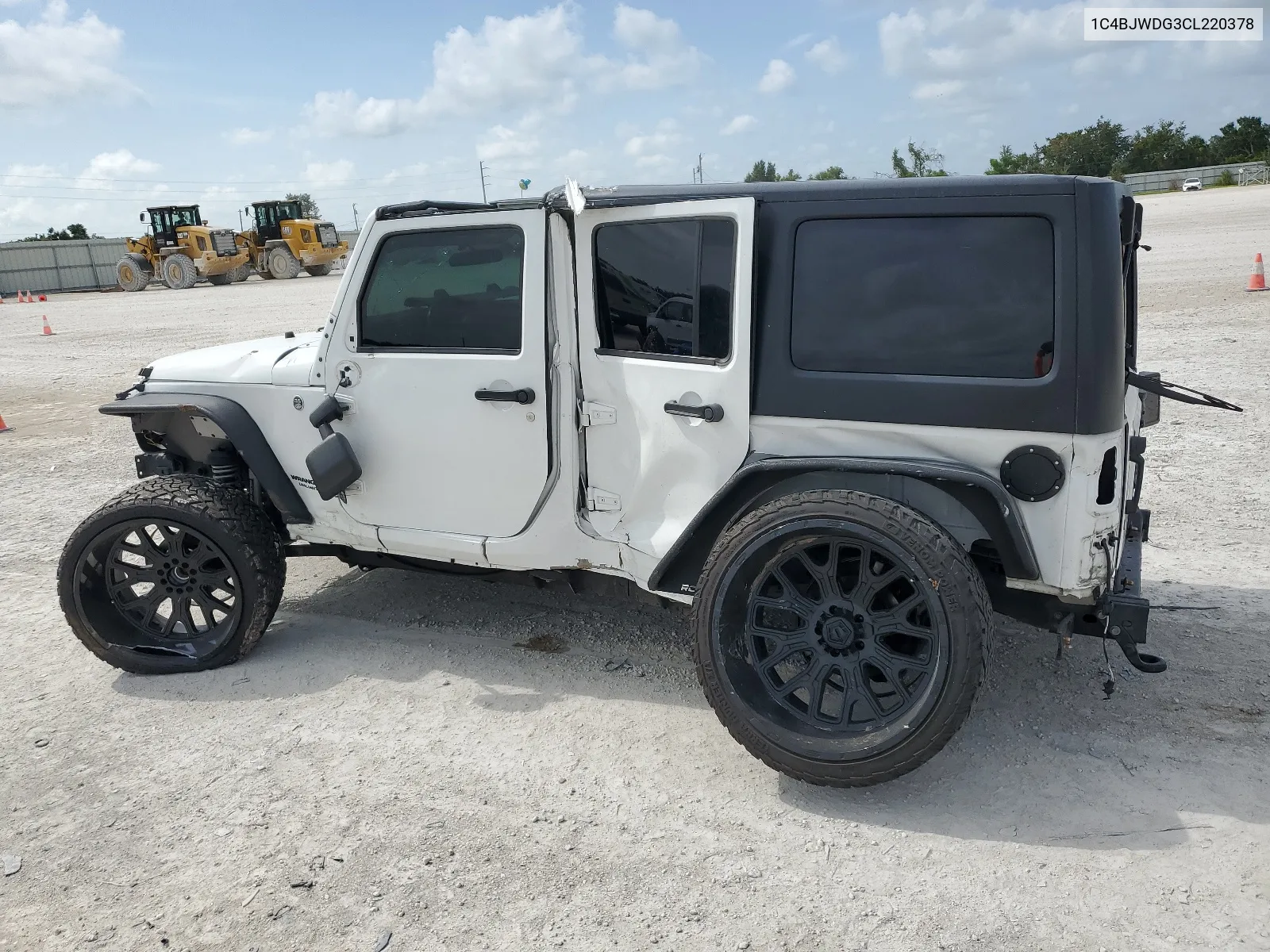 2012 Jeep Wrangler Unlimited Sport VIN: 1C4BJWDG3CL220378 Lot: 64647094