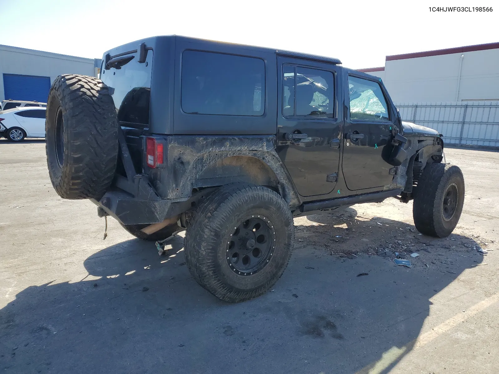 1C4HJWFG3CL198566 2012 Jeep Wrangler Unlimited Rubicon