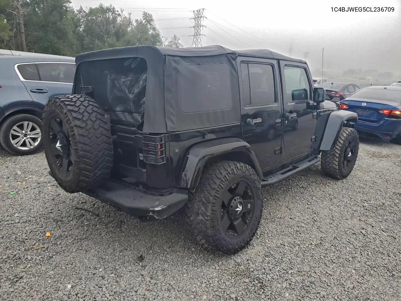 1C4BJWEG5CL236709 2012 Jeep Wrangler Unlimited Sahara
