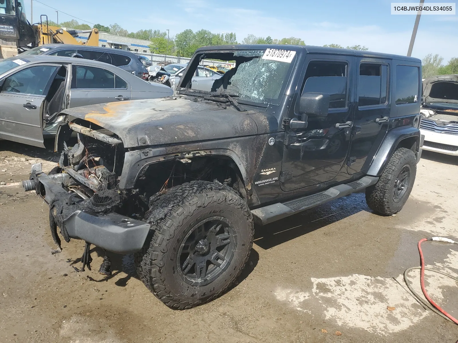 1C4BJWEG4DL534055 2013 Jeep Wrangler Unlimited Sahara