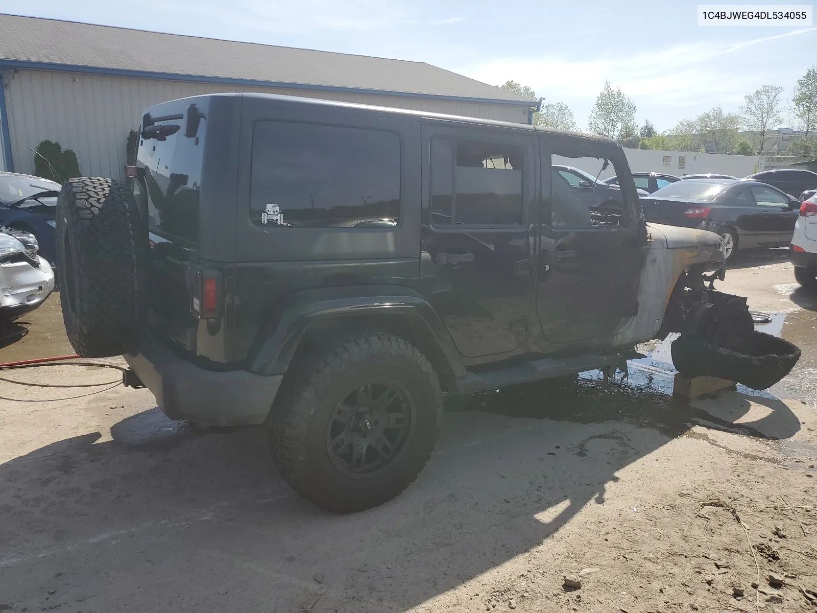 1C4BJWEG4DL534055 2013 Jeep Wrangler Unlimited Sahara