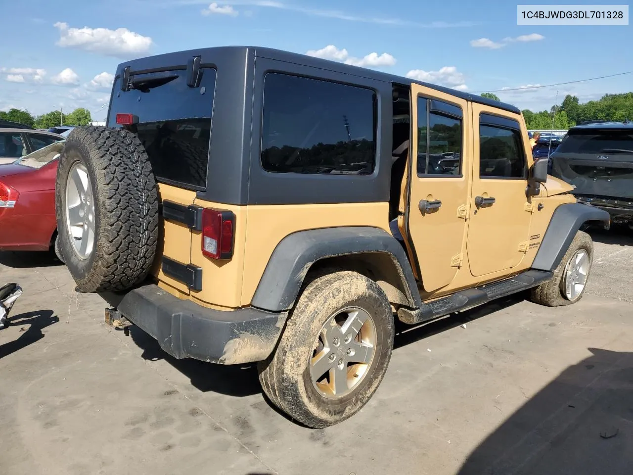 2013 Jeep Wrangler Unlimited Sport VIN: 1C4BJWDG3DL701328 Lot: 56816304