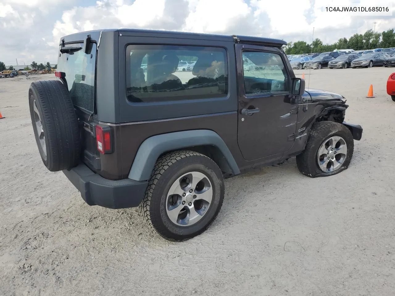 2013 Jeep Wrangler Sport VIN: 1C4AJWAG1DL685016 Lot: 58240644