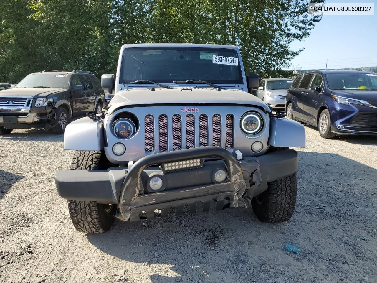 1C4HJWFG8DL608327 2013 Jeep Wrangler Unlimited Rubicon