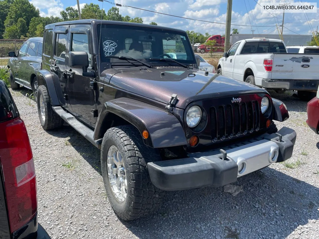 1C4BJWEG3DL646247 2013 Jeep Wrangler Unlimited Sahara