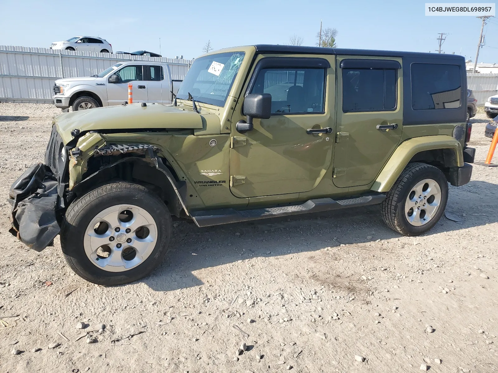 1C4BJWEG8DL698957 2013 Jeep Wrangler Unlimited Sahara