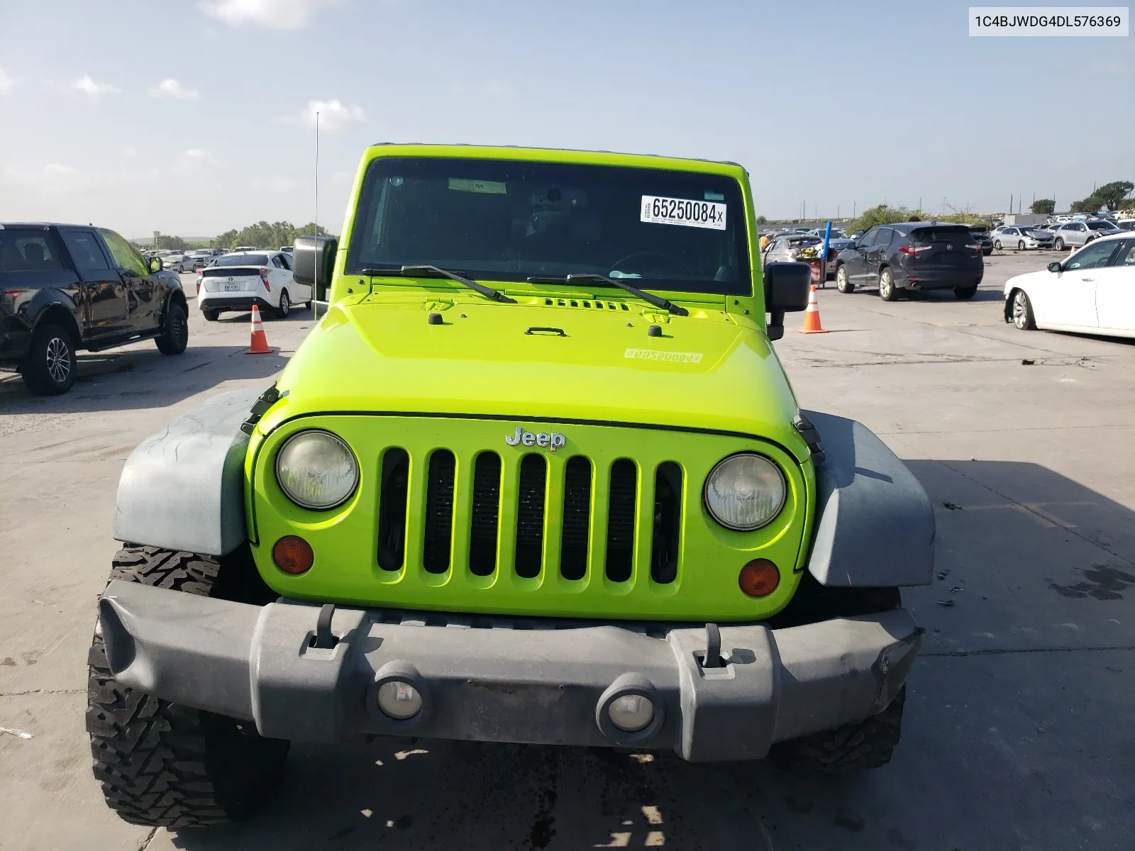 2013 Jeep Wrangler Unlimited Sport VIN: 1C4BJWDG4DL576369 Lot: 65250084