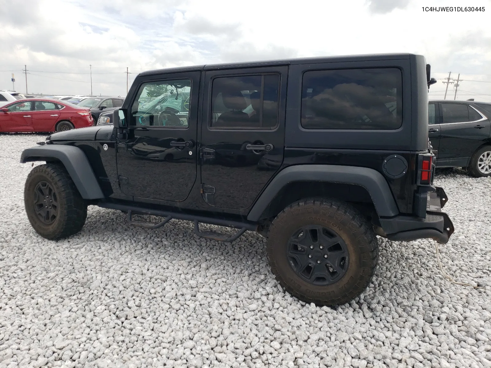 1C4HJWEG1DL630445 2013 Jeep Wrangler Unlimited Sahara