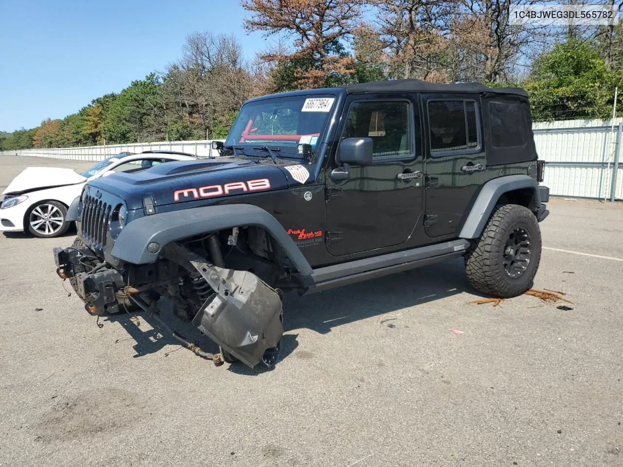 2013 Jeep Wrangler Unlimited Sahara VIN: 1C4BJWEG3DL565782 Lot: 68677964