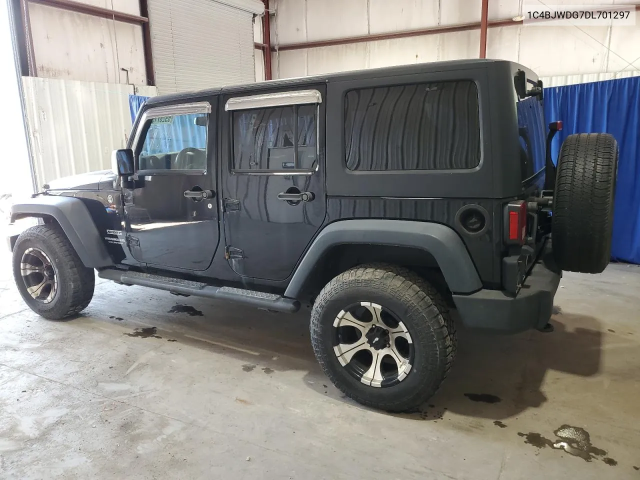 2013 Jeep Wrangler Unlimited Sport VIN: 1C4BJWDG7DL701297 Lot: 69287154