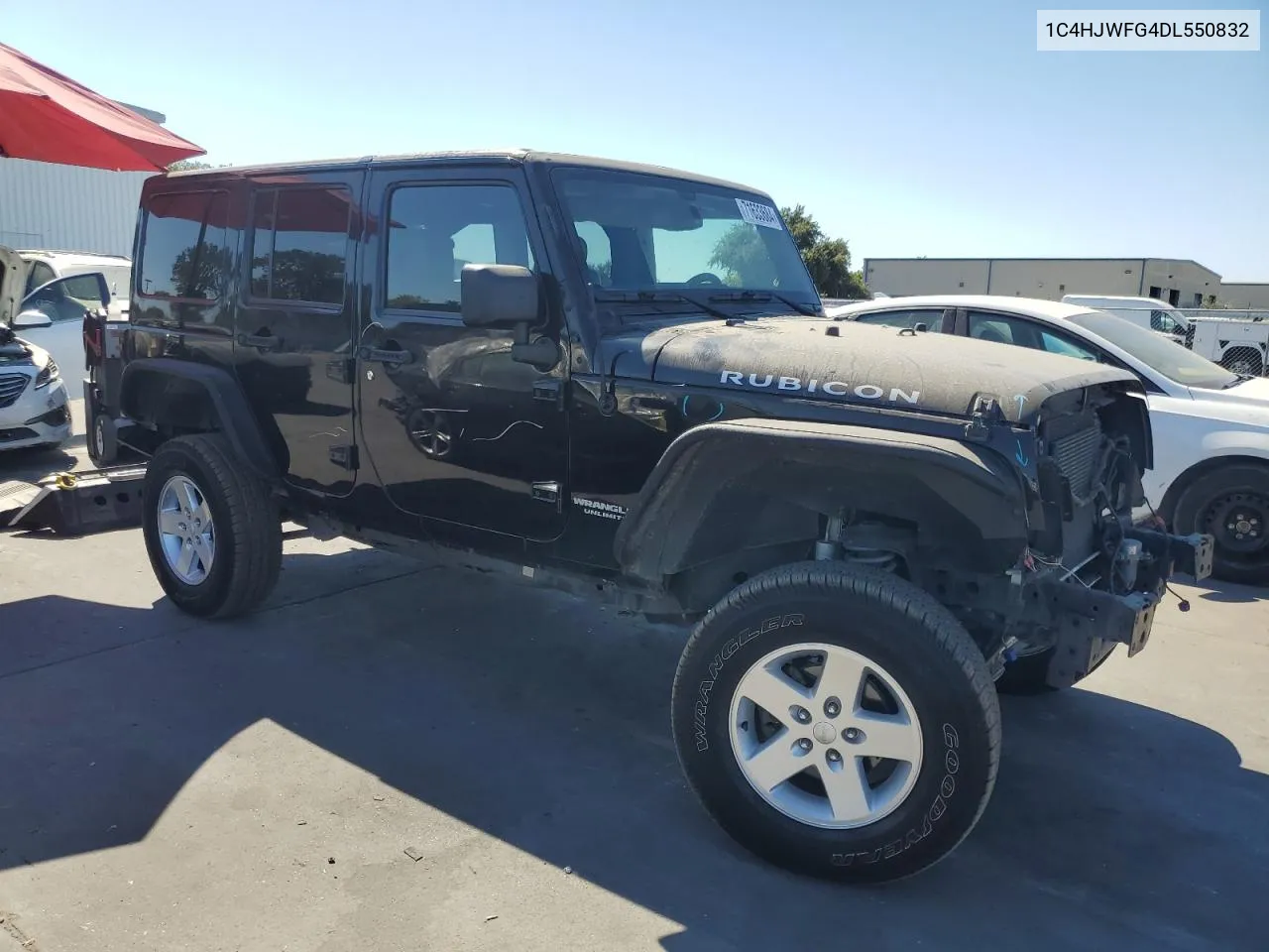 1C4HJWFG4DL550832 2013 Jeep Wrangler Unlimited Rubicon