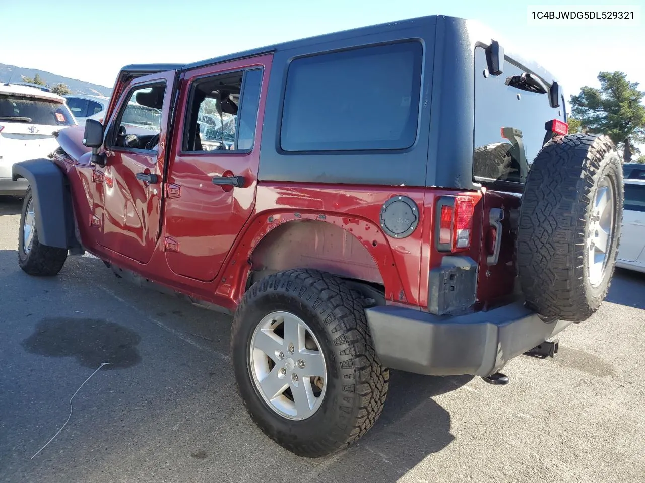 2013 Jeep Wrangler Unlimited Sport VIN: 1C4BJWDG5DL529321 Lot: 76409183