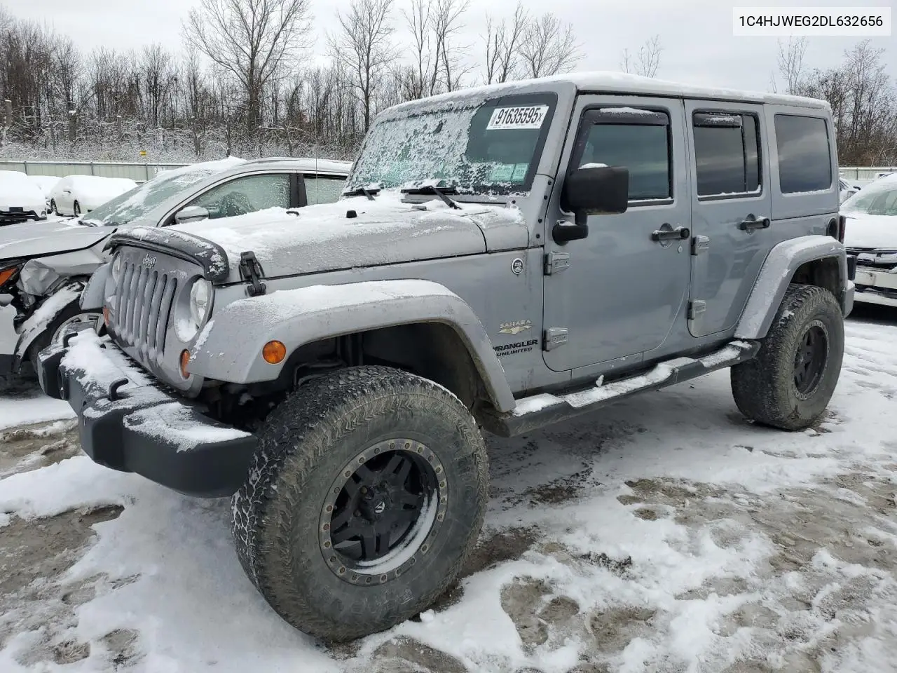 1C4HJWEG2DL632656 2013 Jeep Wrangler Unlimited Sahara